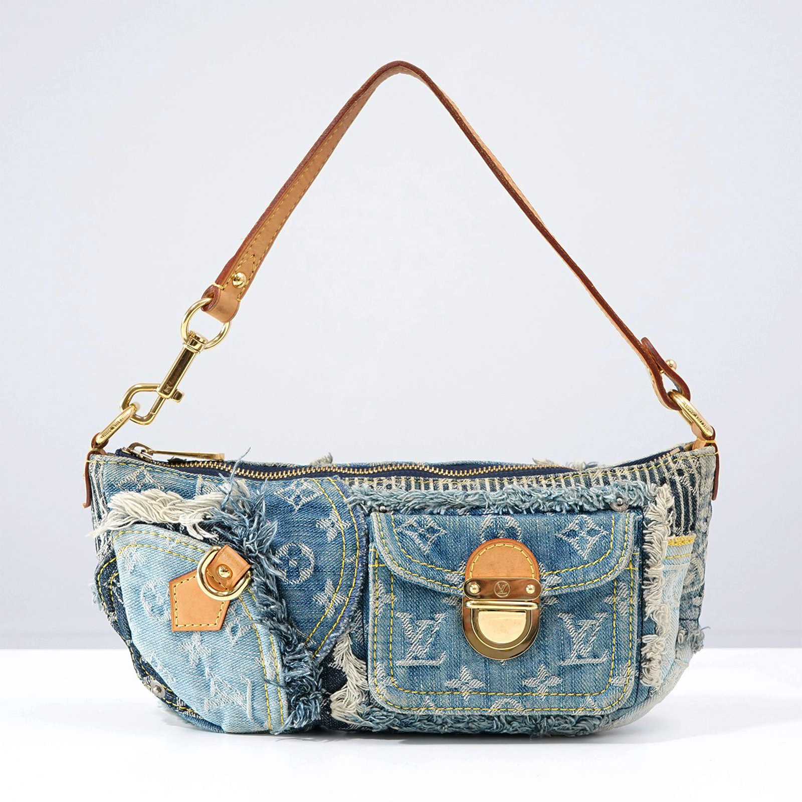 LOUIS VUITTON LV Monogram Denim Patchwork M95382 Shoulder Bag
